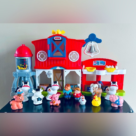 Fisher-Price Little People Caring for Animals Farm With Extra Added Pieces - Picture 1 of 16